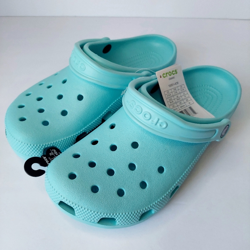 โจ SOLD! โจ NWT Crocs Aqua Blue Classic Clogs Sz Women's 9 / Men's 7 - Picture 2 of 13